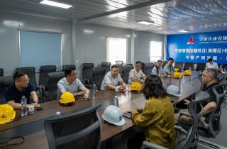 海曙區(qū)委副書(shū)記、區(qū)長(zhǎng)徐洪濤赴萌恒段塘項(xiàng)目現(xiàn)場(chǎng)走訪調(diào)研