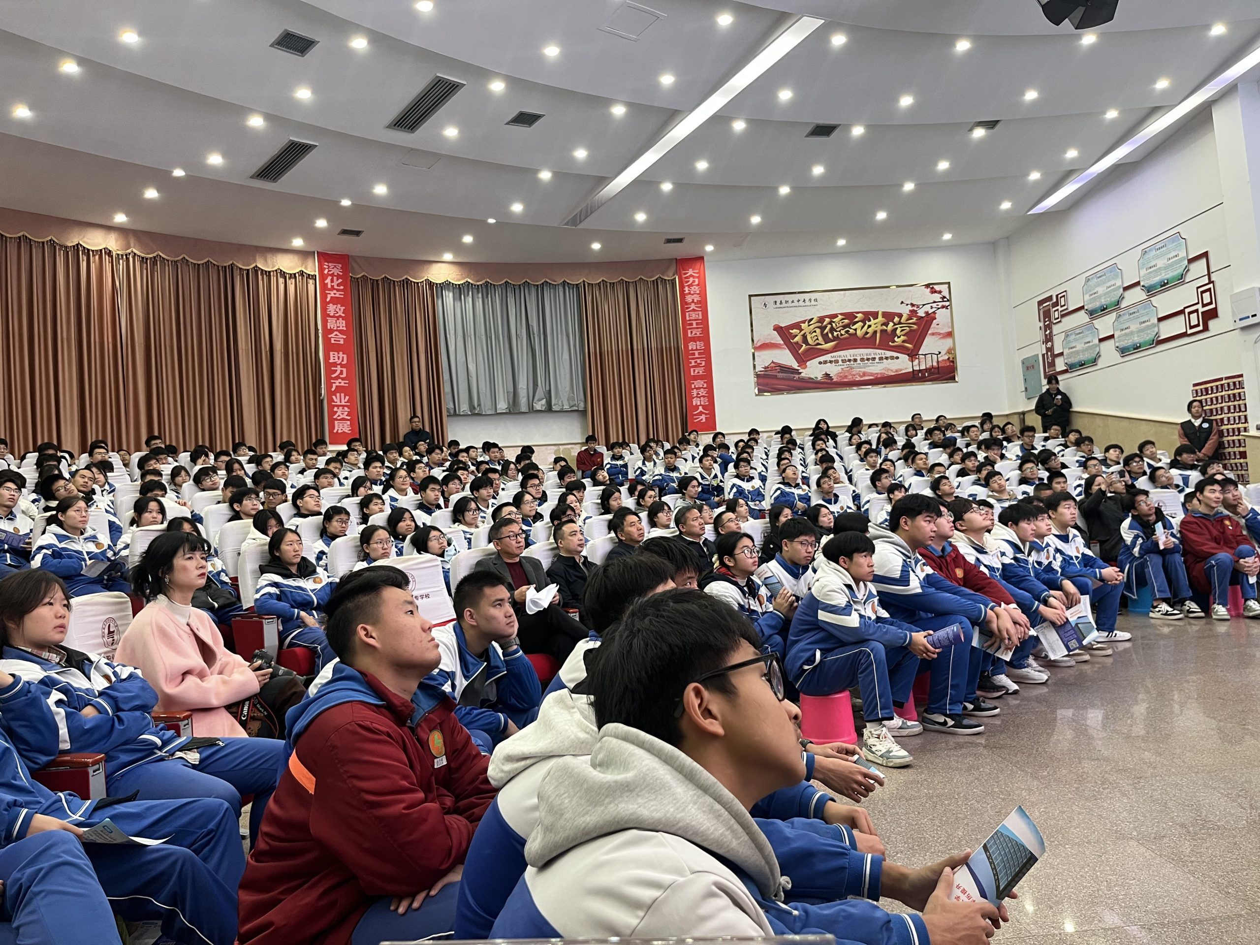 深化校企合作 共育未來(lái)人才 | 湖南萌恒校園招聘專(zhuān)場(chǎng)圓滿成功