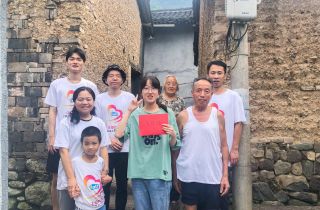 贈(zèng)人玫瑰 手有余香｜寧波萌恒“小豆芽”愛心助學(xué)活動(dòng)